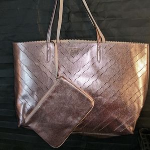VS tote with matching Cosmo bag